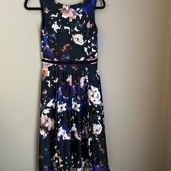 CYNTHIA STEFFE Floral Print Dress Cocktail Fit & Flare NWOT - Picture 3 of 8